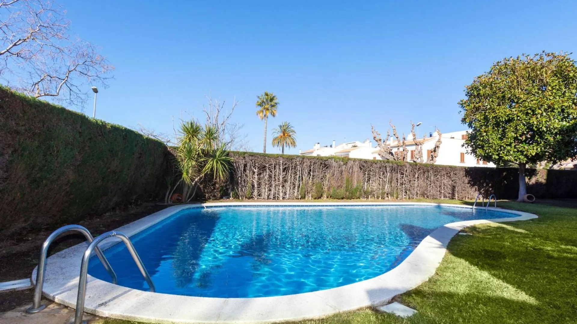 Apartment Jardins De S'Agaro By Interhome